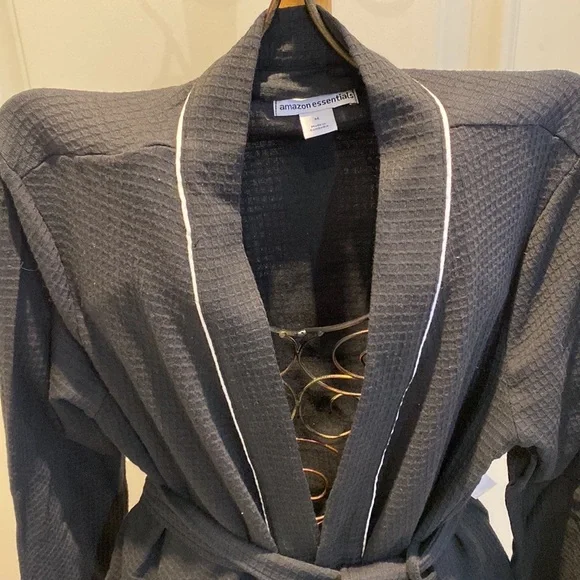 🆕 Amazon Essentials Women’s Lightweight Waffle Full-Length Robe - Picture 11 of 14